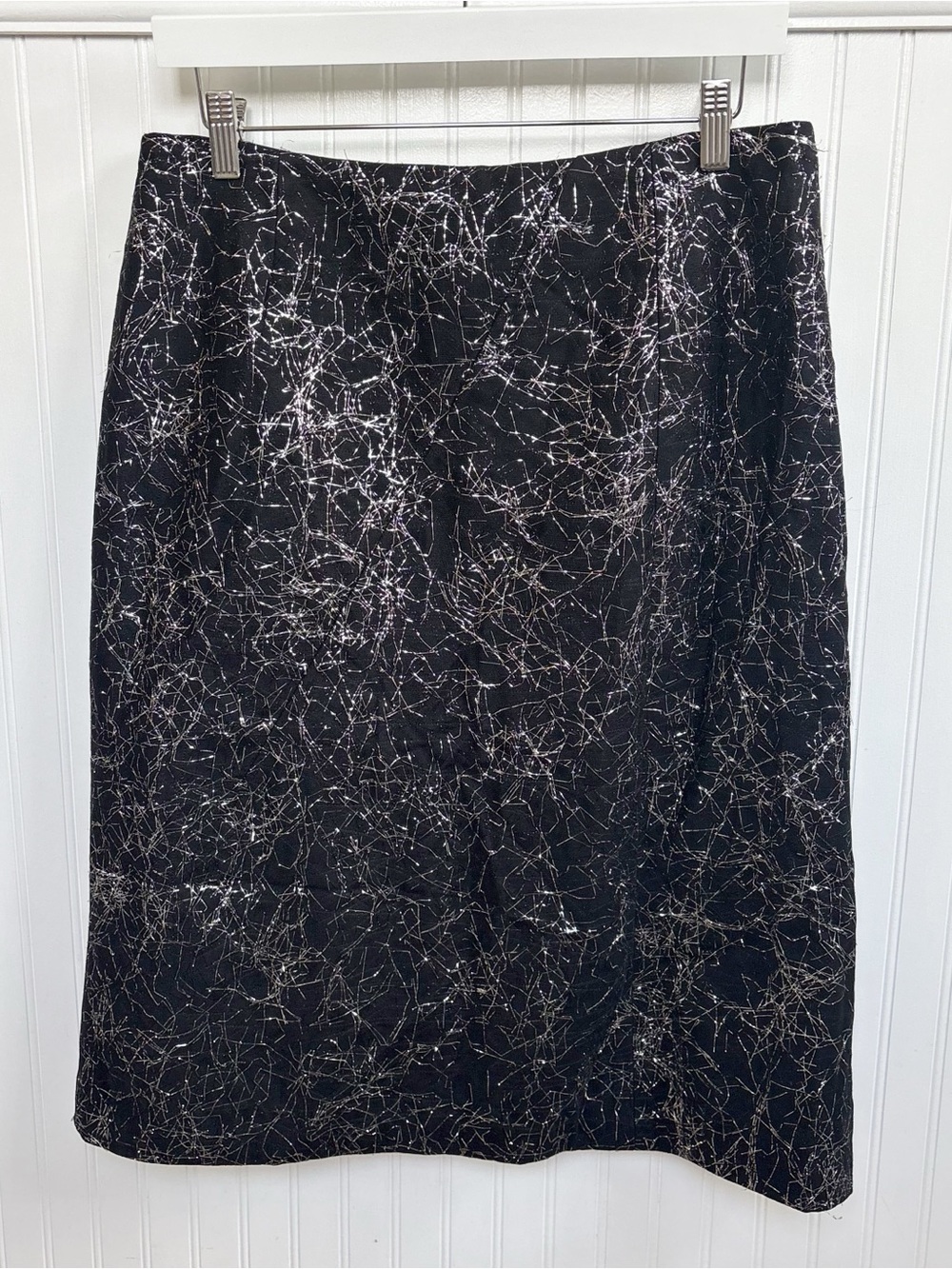 BCBG Max Azria Women’s Size 12 Black & Silver Metallic Pencil Skirt Wool Blend